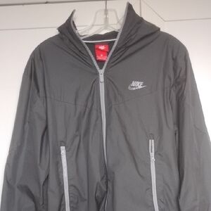Nike Men's Gray Hooded Light Jacket Size S EUC